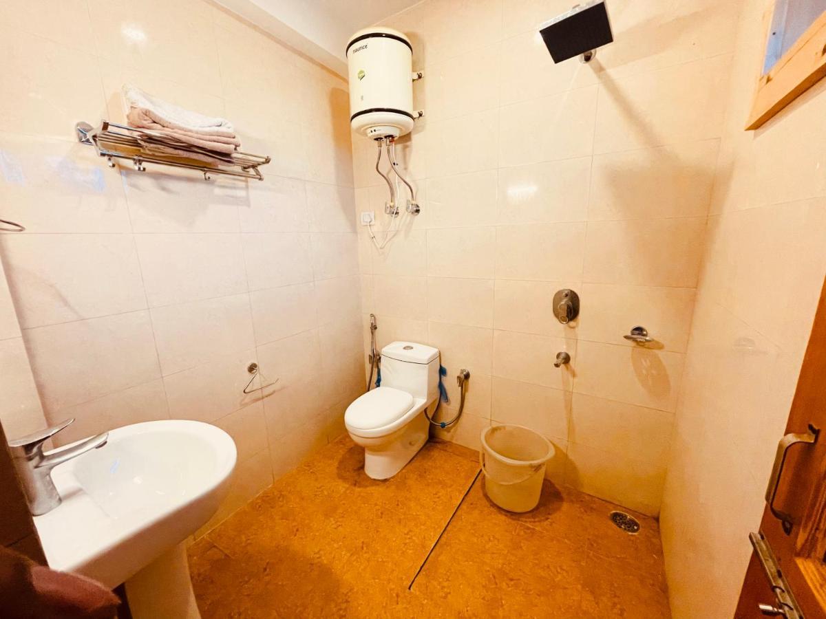 Wooib Hotels Manāli Buitenkant foto