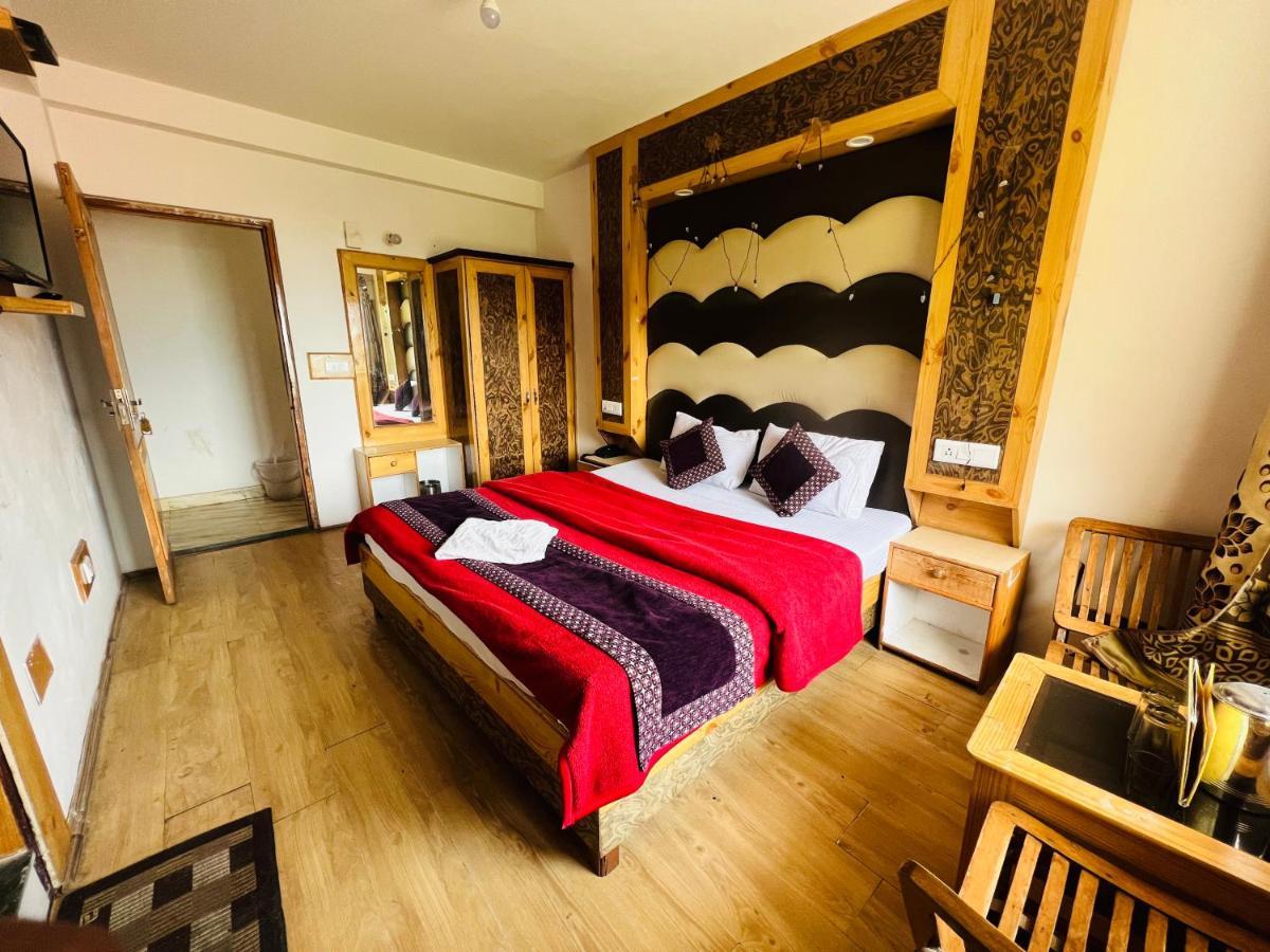 Wooib Hotels Manāli Buitenkant foto