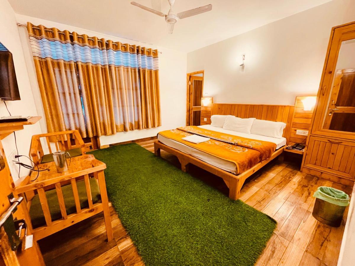 Wooib Hotels Manāli Buitenkant foto