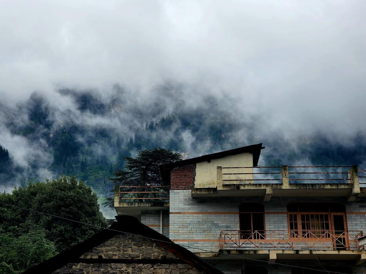 Wooib Hotels Manāli Buitenkant foto