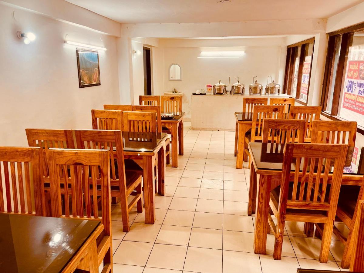 Wooib Hotels Manāli Buitenkant foto